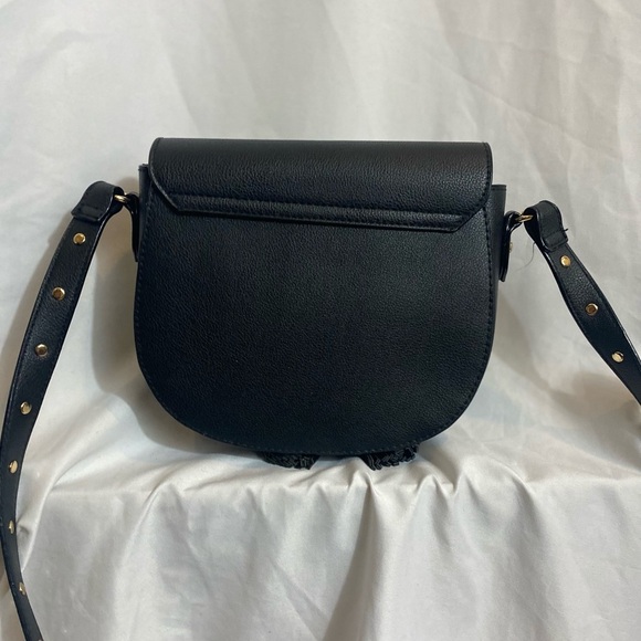 🎉🎈HOST PICK🎉🎈VICTORIA’s SECRET CROSSBODY STUDDED SADDLE BAG - Picture 12 of 16